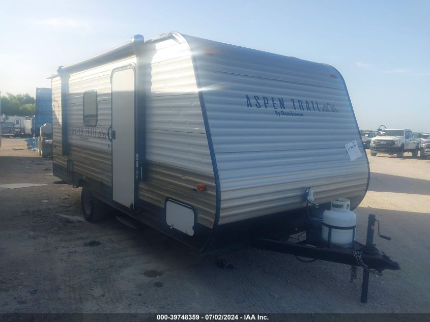 KEYSTONE TRAVEL TRAILER   *4YDT17B12M8921388*