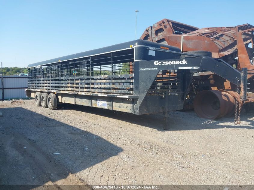 GOOSENECK LIVESTOCK TRAILER   *2009HOMEMADEGOOSN*
