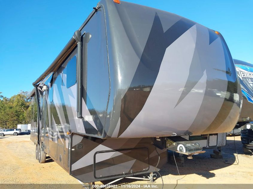 KZ-RV GOLDRUSH DISCOVERY   *4EZFV3922E6020125*