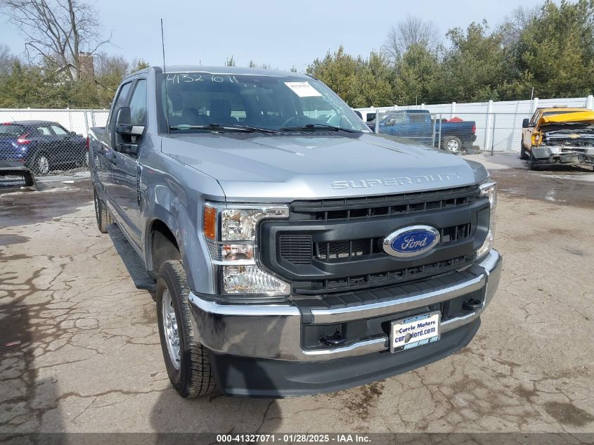 FORD SUPER DUTY F-350 SRW   *1FT8W3B64NEF63227*