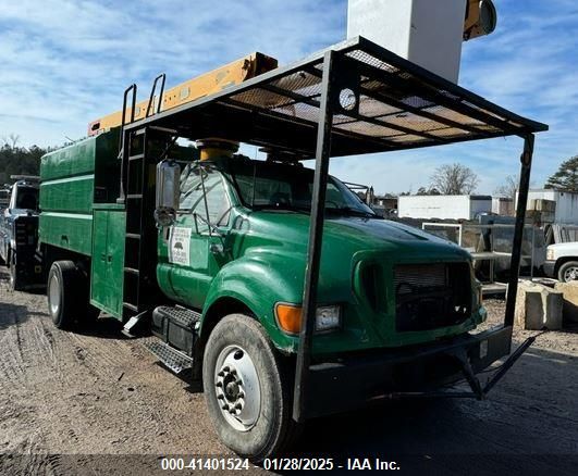 FORD F-750 XL/XLT  *3FRXF75N35V125246*