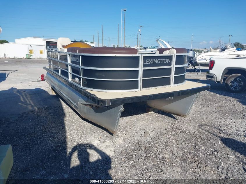 PONTOON PONTOON   *IPIT1635E121*