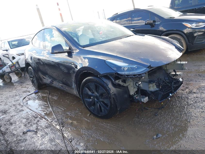 TESL MODEL Y AWD W/LONG R LONG RANGE DUAL MOTOR ALL-WHEEL DRIVE  *7SAYGDEE0RA300064*