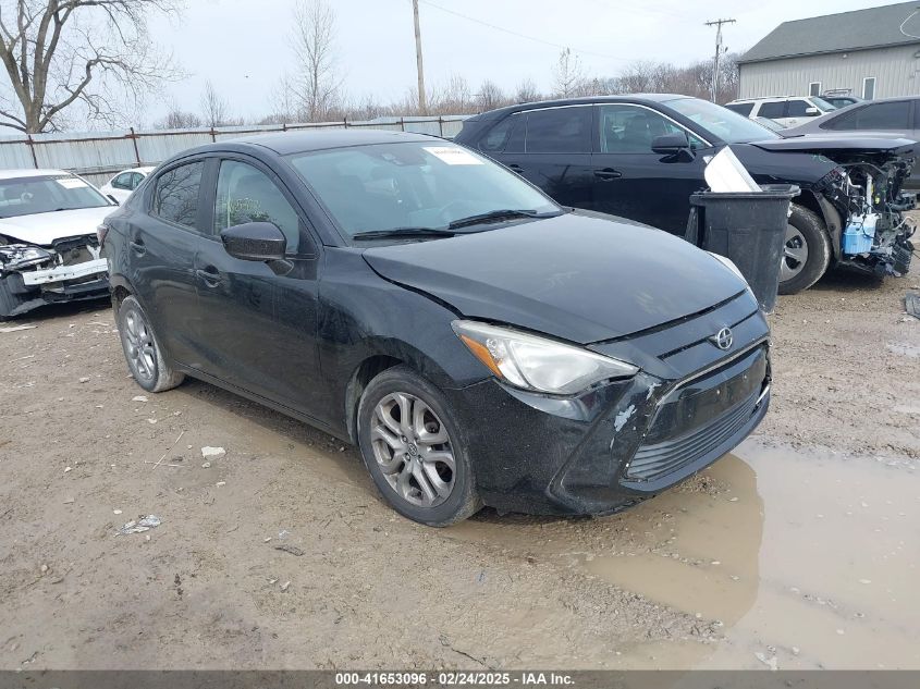 SCION IA   *3MYDLBZV5GY114497*