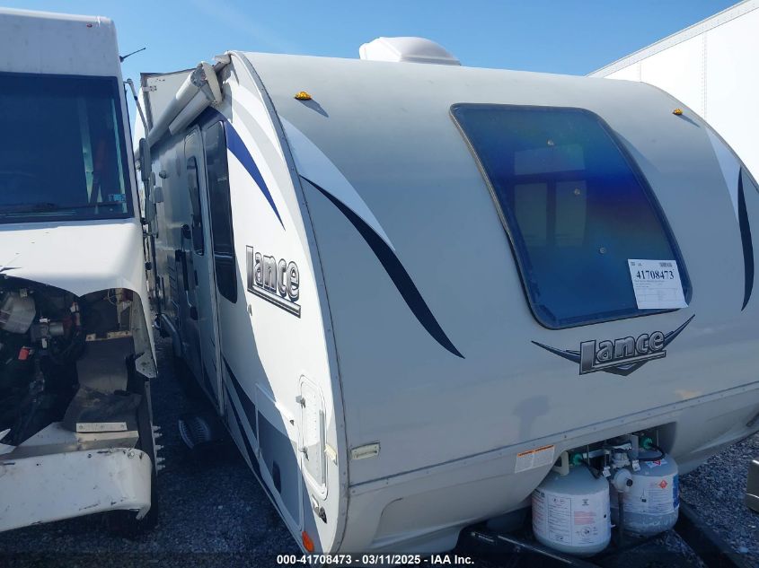 RECREATIONAL LANCE   *56YTT2324LL326867*