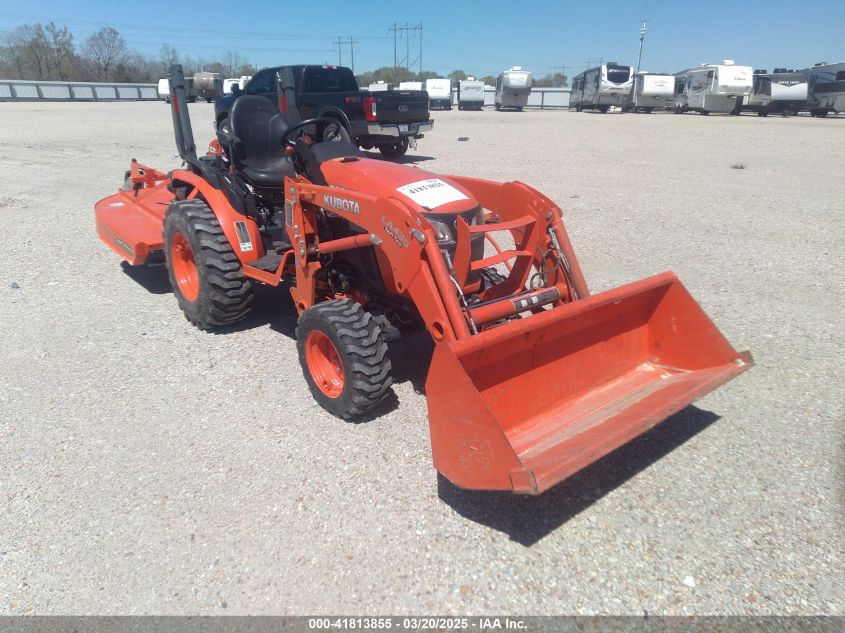 KUBOTA B2601HSD1   *65181000000000000*