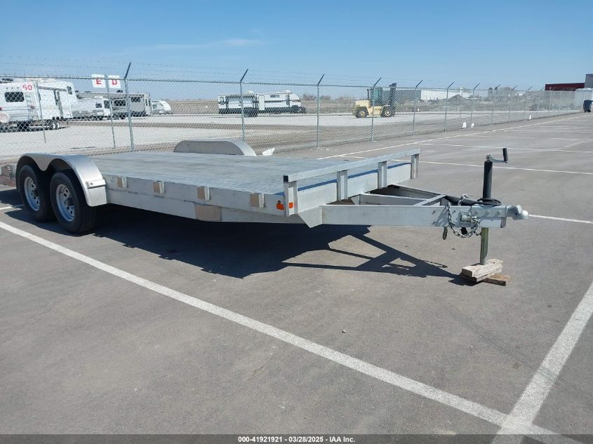 UNKNOWN 4 WHEEL 20'   *4DYBU2528NM015056*