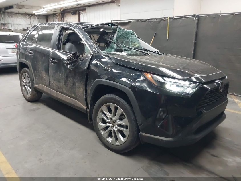 TOYOTA RAV4 XLE PREMIUM  *2T3A1RFV3RC405031*