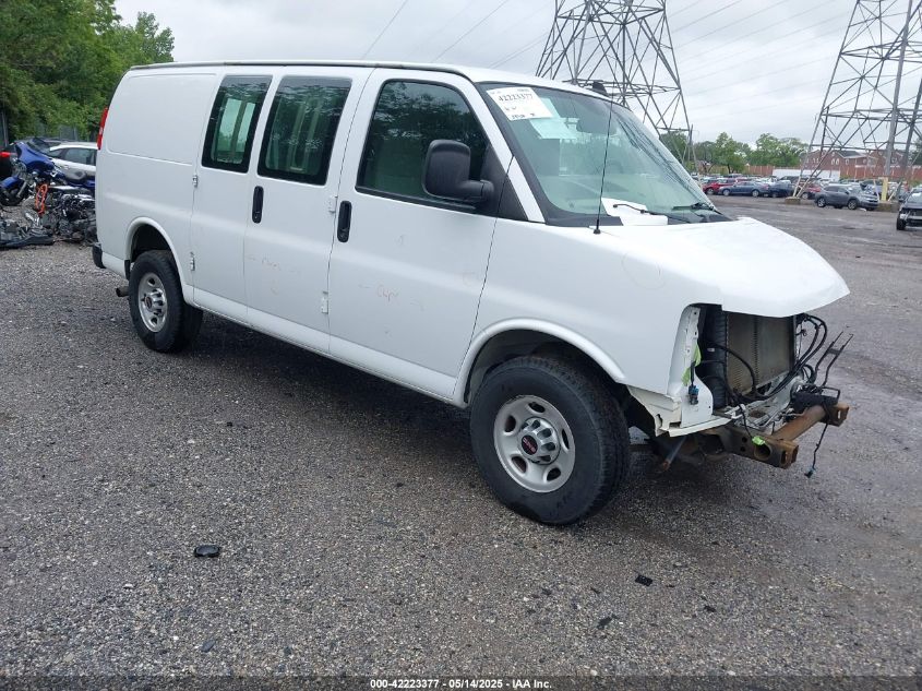 GMC SAVANA 2500 WORK VAN  *1GTW7AFG5J1177431*