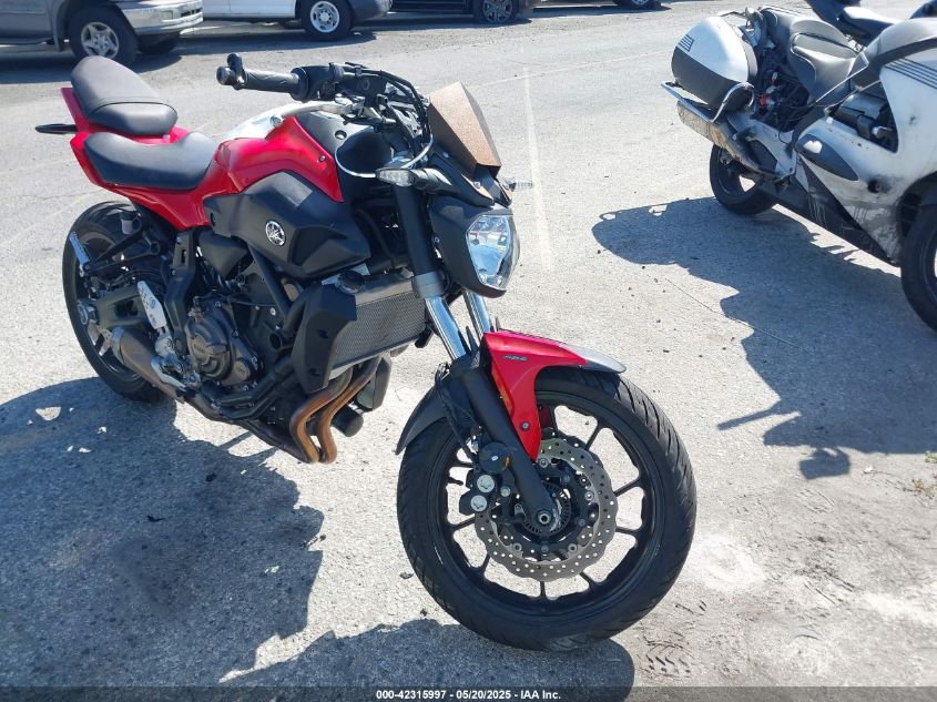 YAMAHA FZ07A C  *JYARM20Y6HA000311*