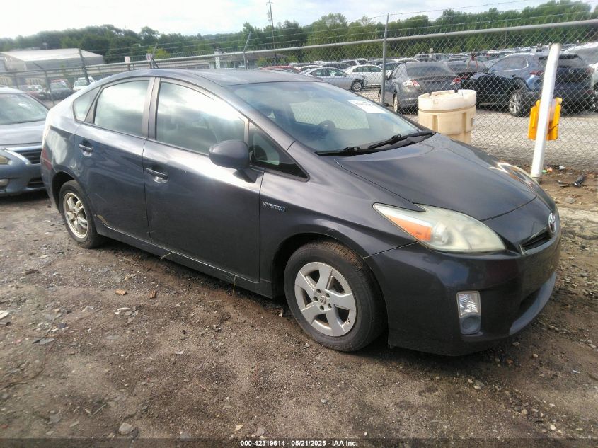 TOYOTA PRIUS TWO  *JTDKN3DU9B0287169*