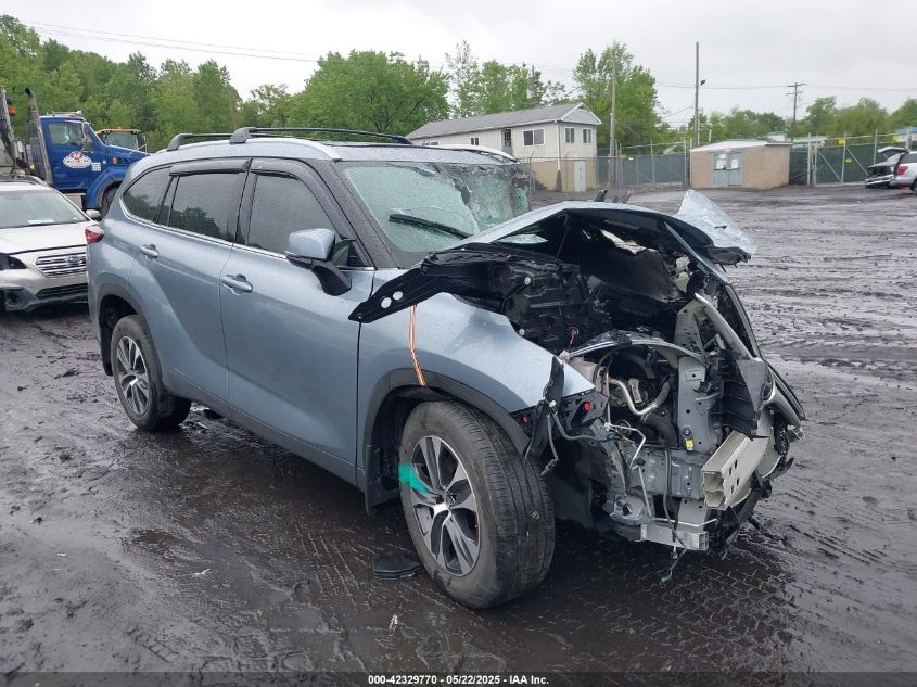 TOYOTA HIGHLANDER XLE  *5TDHZRBH2NS191084*