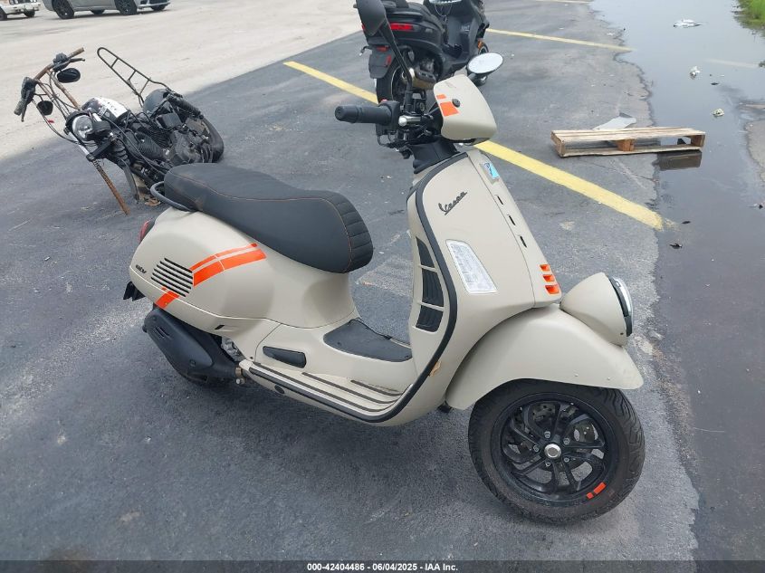VESPA GTS/SEI GIORNI 300  *ZAPMD39M8R5400285*