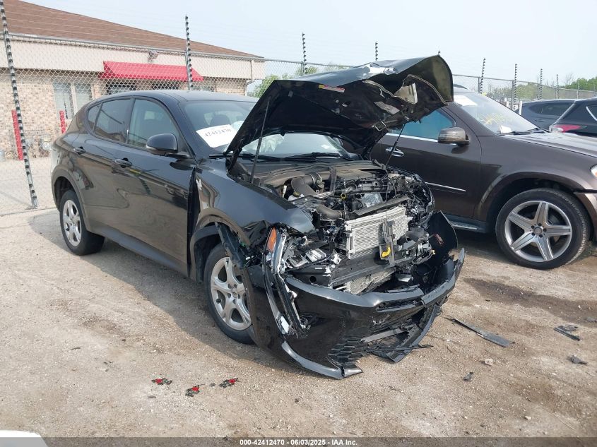 DODGE HORNET GT PLUS AWD  *ZACNDFBN5R3A37114*