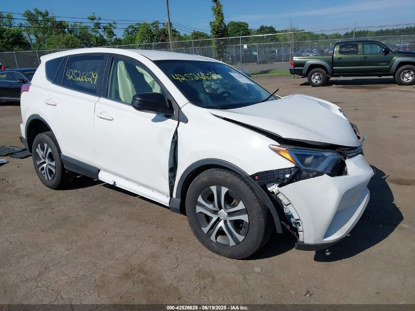 TOYOTA RAV4 LE  *JTMBFREV7JJ745887*