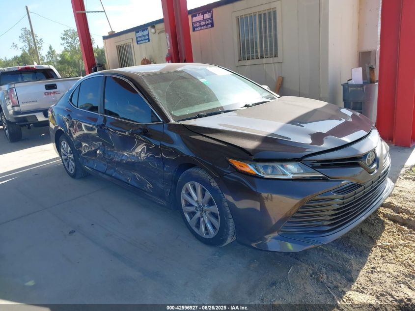 TOYOTA CAMRY LE  *4T1B11HK6KU264784*