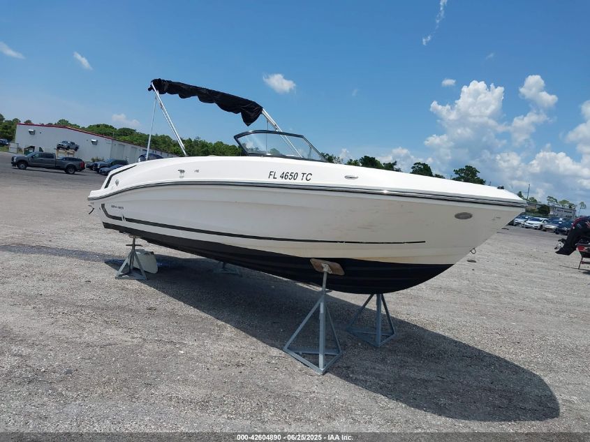 BAYLINER MARINE CORP   *BLBX1687H122*