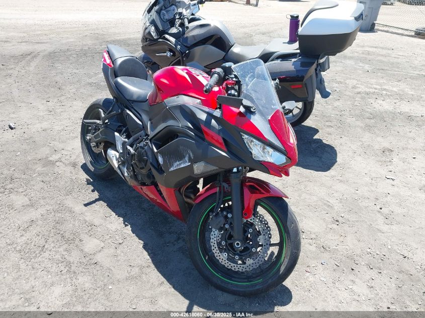 KAWASAKI EX650 R  *ML5EXER18RDAC2627*