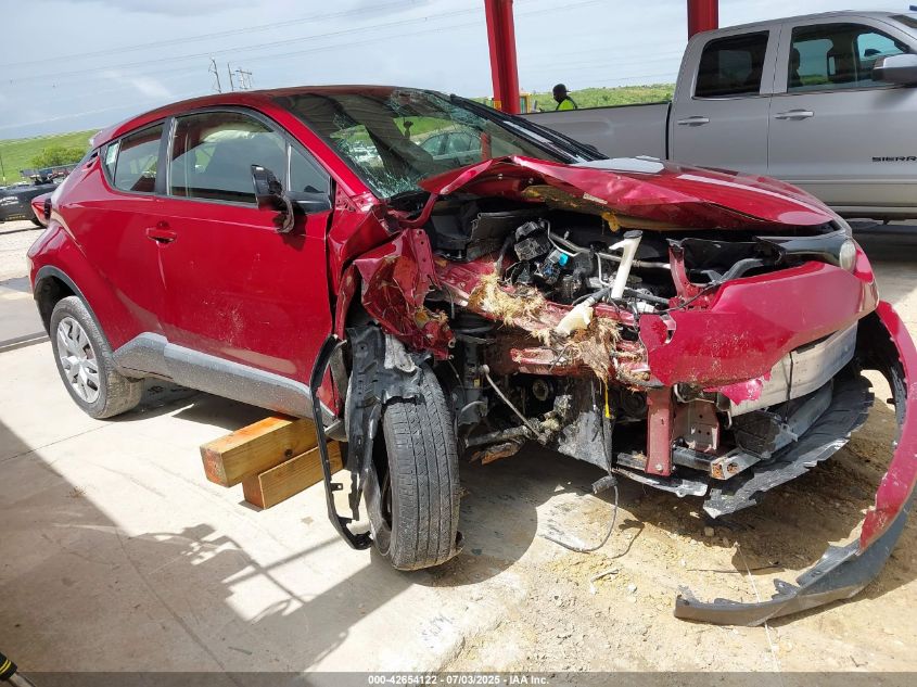 TOYOTA C-HR LE  *JTNKHMBX8K1017561*